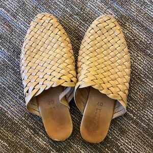 St Agni braided mule size 40